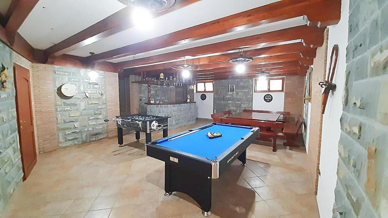 Relax Vila Kampel Koper Ngoại thất bức ảnh