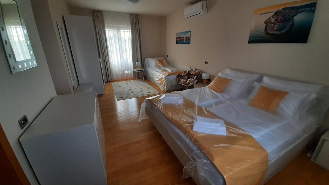 Relax Vila Kampel Koper Ngoại thất bức ảnh